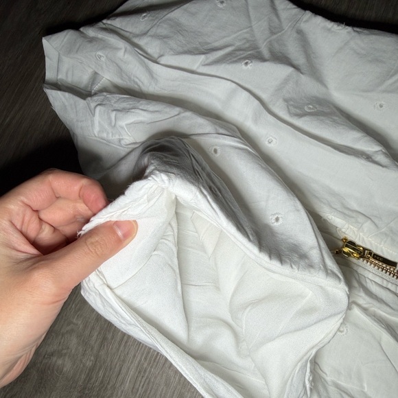 The Tommie Cap Sleeve Smocked Front Zip Shirt Dress Eyelet trim edition - Picture 10 of 13